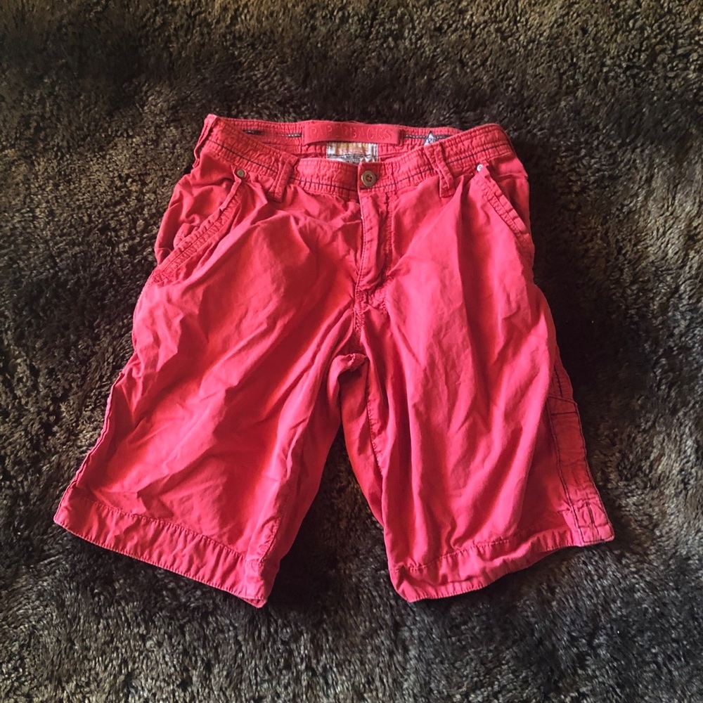 Red Paperbacks Shorts size 32